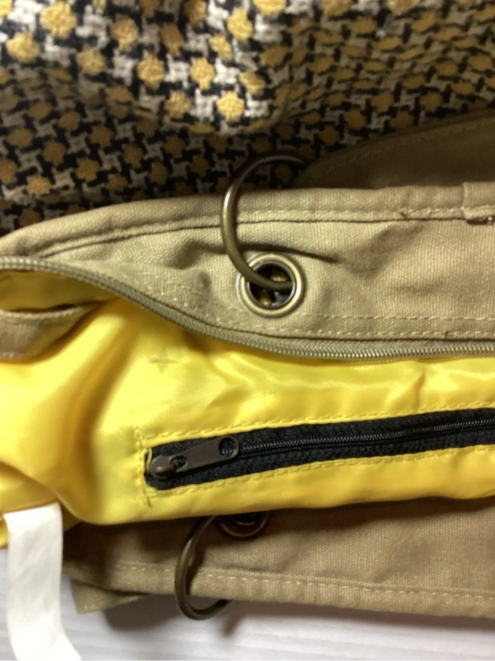 Kavu stylish woven
